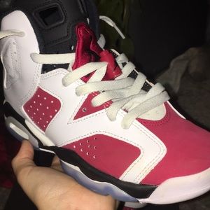Jordan carmine 6, 4y.